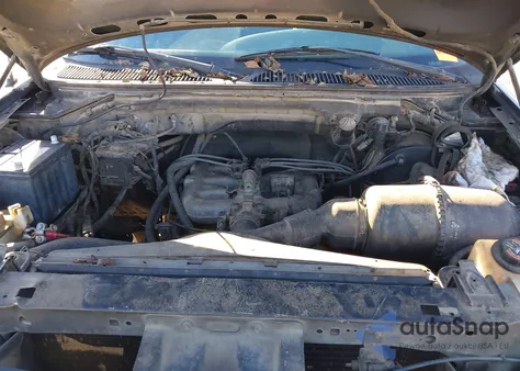 2000 Ford F-150 Work Series/Xl/Xlt из США, поврежденный, VIN 1FTZF1726YNB28762